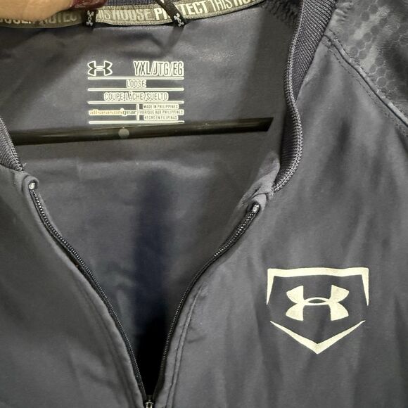 Under Armour Youth XL Loose Fit Training Shirt Quarter Zip Navy All Season Wear - Picture 4 of 4